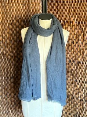 Universal Thread Blue Scarf